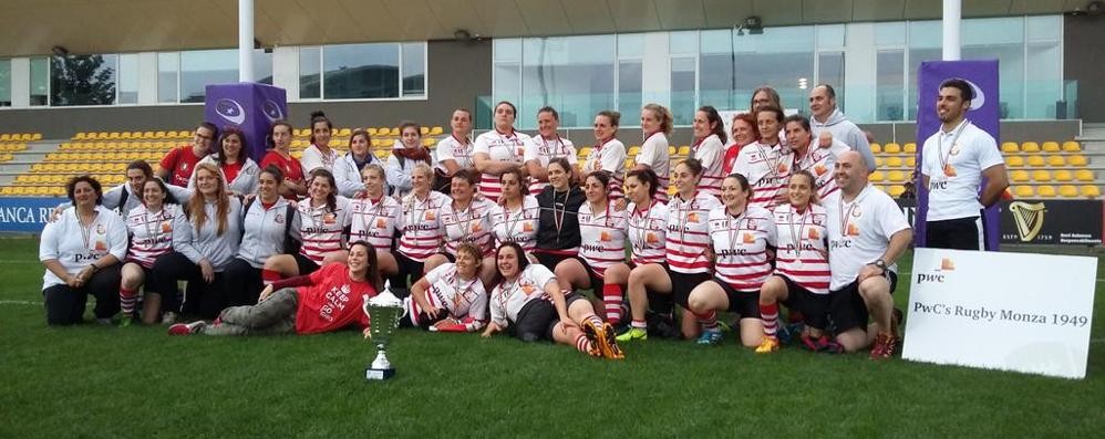 Rugby, le ragazze del Pwc's Monza dopo la finale col Valsugana (foto da Twitter)