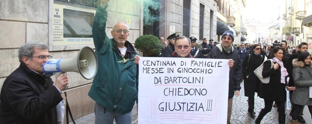 Una manifestazione Bames a Monza