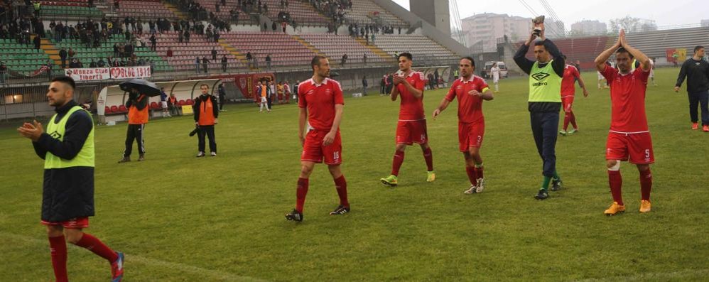 Il Monza nella partita con Bassano