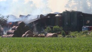 Brugherio, l’incendio nell’azienda agricola di San Damiano