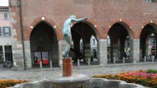 Piazza Roma e i portici dell’arengario di Monza