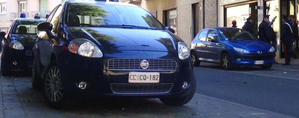 Sul posto sono poi arrivati i carabinieri.