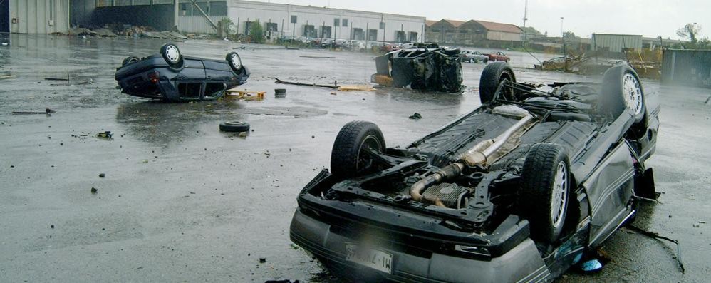 Concorezzo, i danni della tromba d’aria del luglio 2001