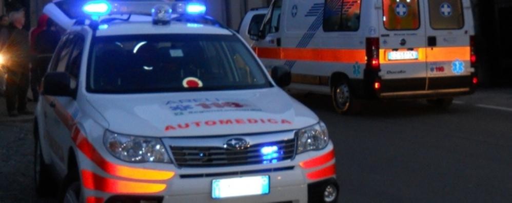 Besana Brianza - Sul posto sono intervenuti ambulanza e auto mediche, ma il giovane  non ce l’ha fatta