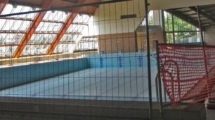 Lavori in corso alla piscina di Brugherio: l'impianto riapre il 18 luglio 2015 (foto facebook/Comune di Brugherio)
