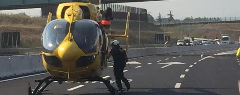 L’elisoccorso atterrato sul tracciato della Teem