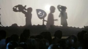 Uno spettacoli dei bambini in una scuola paritaria della Brianza