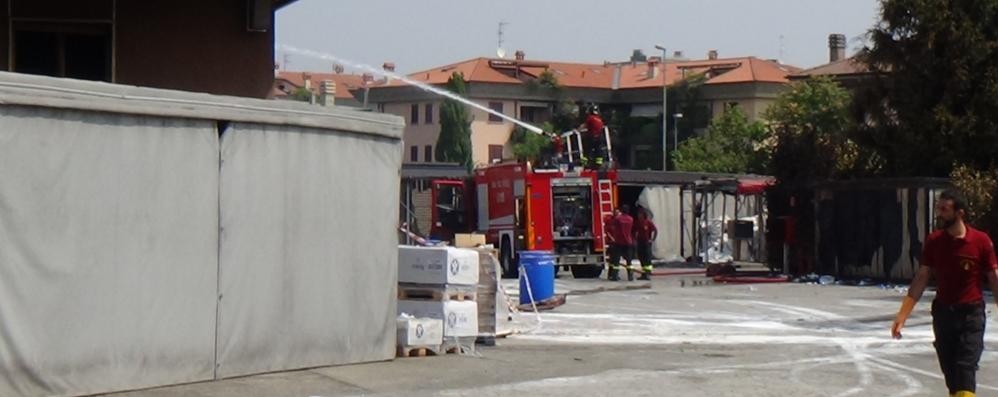 Nova Milanese, l’incendio alla Seruggia