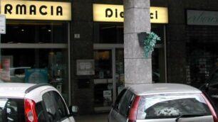 La farmacia rapinata a Lissone