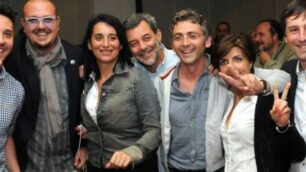 Seregno, Edoardo Mazza festeggiato dopo la vittoria delle elezioni amministrative