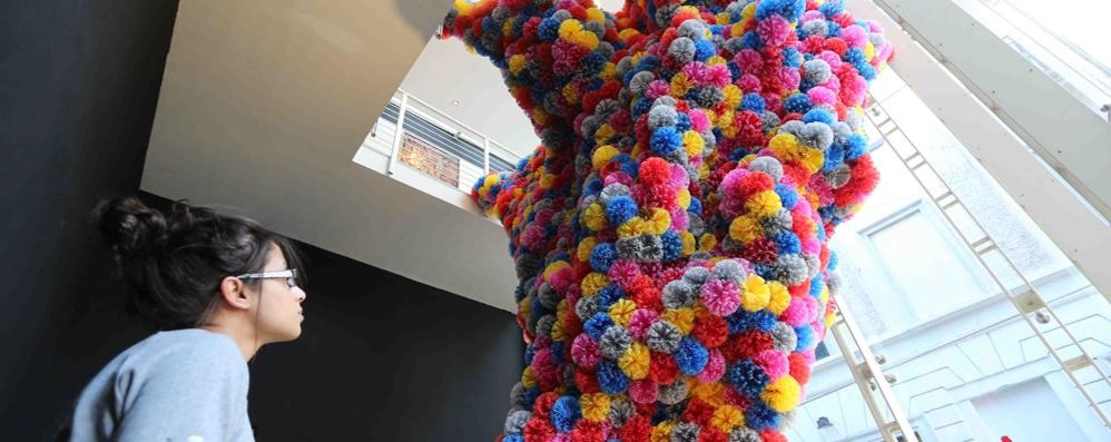 Un’installazione alla Biennale giovani di Monza