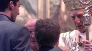 Il cardinal Carlo Maria Martini in Duomo durante una delle sue visite a Monza