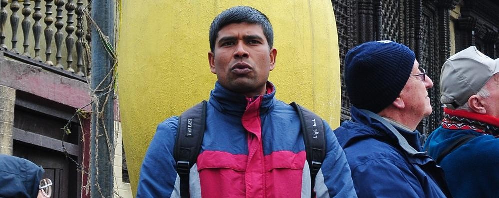 La guida nepalese  Ramesh è stato ospitato  a Lissone dagli amici conosciuti un anno fa