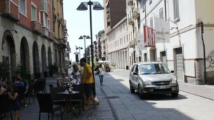 Ztl a Seregno, l'ingresso dei veicoli da piazza Roma verso corso del Popolo