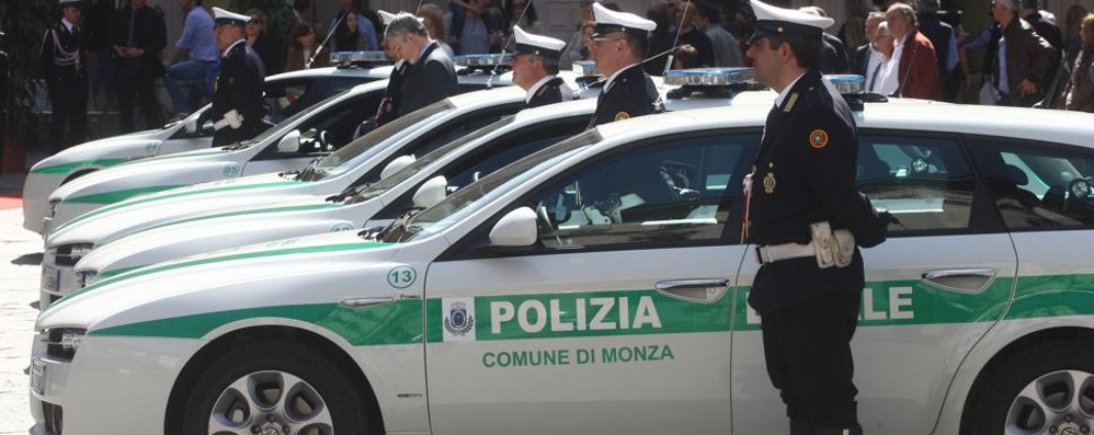 Due turisti francesi sono stati “salvati” dagli agenti della polizia locale di Monza