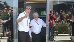 Bernie Ecclestone prima dell’incontro con Roberto Maroni