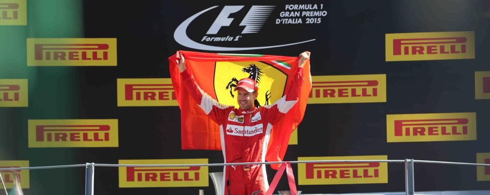 Sebastian Vettel sul podio dell’autodromo di Monza