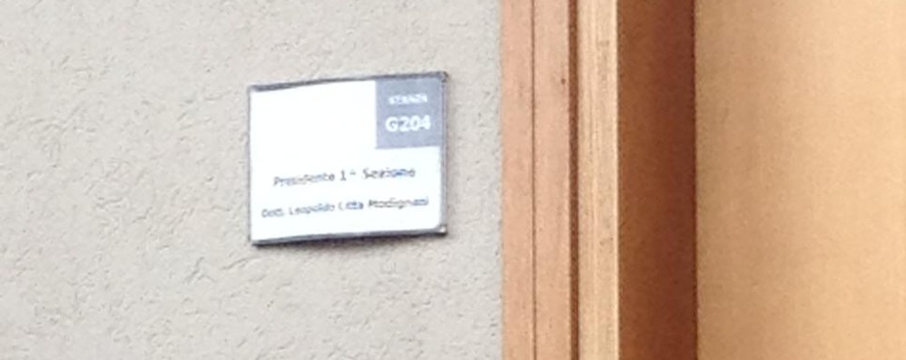 La stanza del giudice Leopoldo Litta Modignani, presidente della Prima sezione civile del Tribunale di Monza, dove si è tenuta l’udienza di giovedì