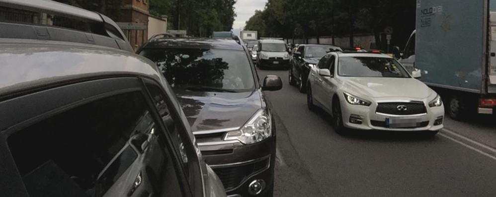 Il traffico in viale Brianza da Vedano a Monza