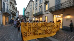 La Marcia degli scalzi nel centro di Monza