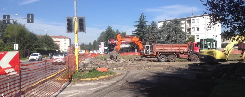 Il cantiere della nuova rotonda