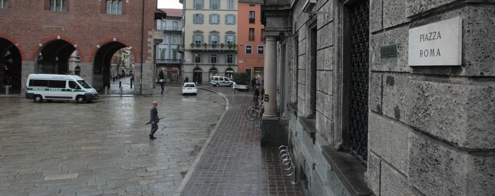 La piazza Roma dove è avvenuto l’arresto del monzese