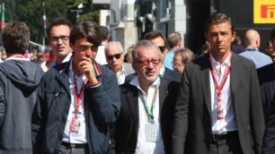 Roberto Maroni con Andrea Dell’Orto in autodromo