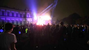 Sotto il palco degli Mtv Digital days in Villa reale a Monza