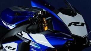 La Yamaha YZF-R1