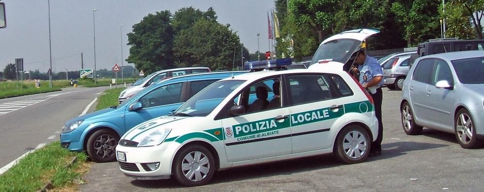 Vigili di Albiate al lavoro