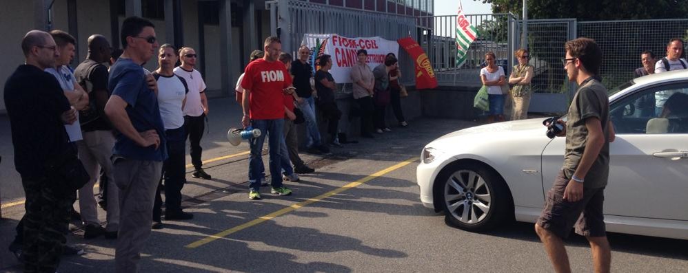 Brugherio: manifestazione davanti alla Candy