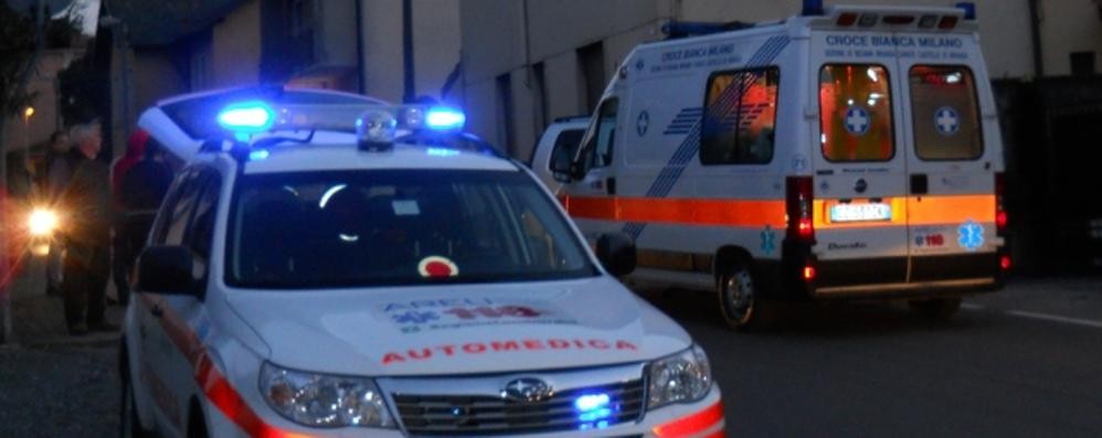 Sul posto sono giunte un’ambulanza e un’automedica