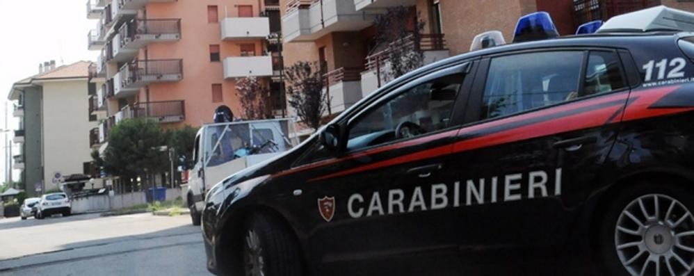 Uno dei due ladri in fuga è stato arrestato dai carabinieri di Desio