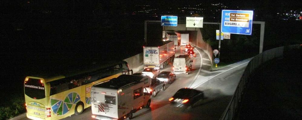 L’autostrada A4 nei pressi del casello di Bergamo