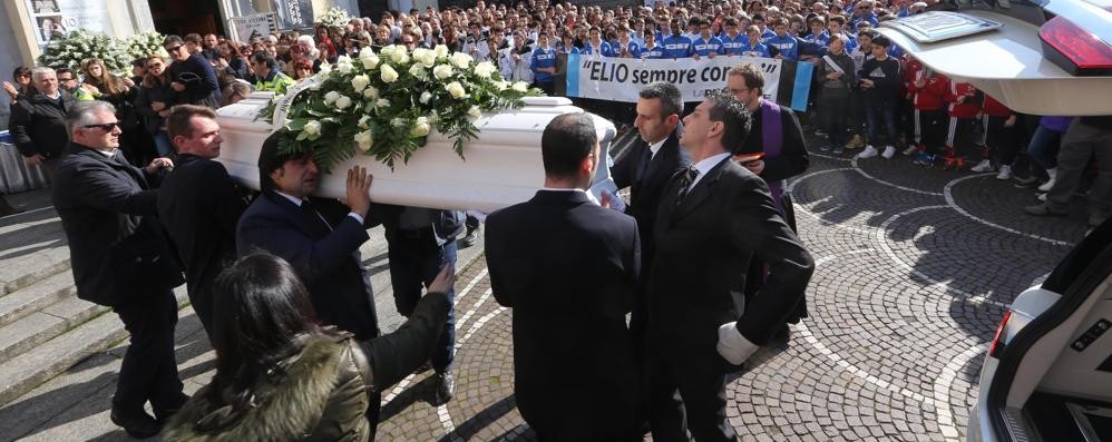 I funerali di Elio Bonavita a Villasanta: una morte che ha spezzato la Brianza
