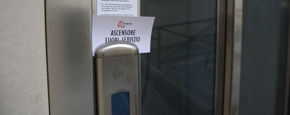 Monza, il sottopasso di via Bergamo e l’asscensore fuori servizio