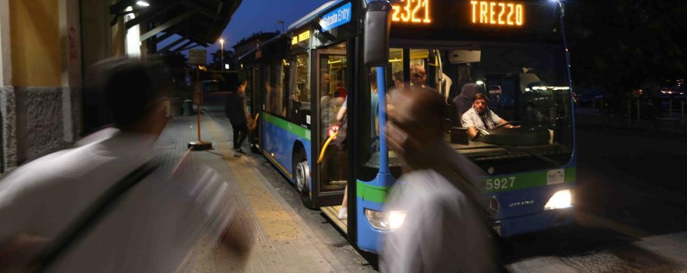 L’episodio è accaduto in piazza Castello a Monza