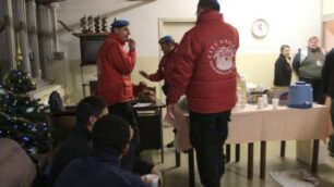 Monza - Il centro di accoglienza dei senza tetto di via Spallanzani gestito dai servi zi sociali coi City Angels trasloca in via Borgazzi. Qui trovano casa i profughi