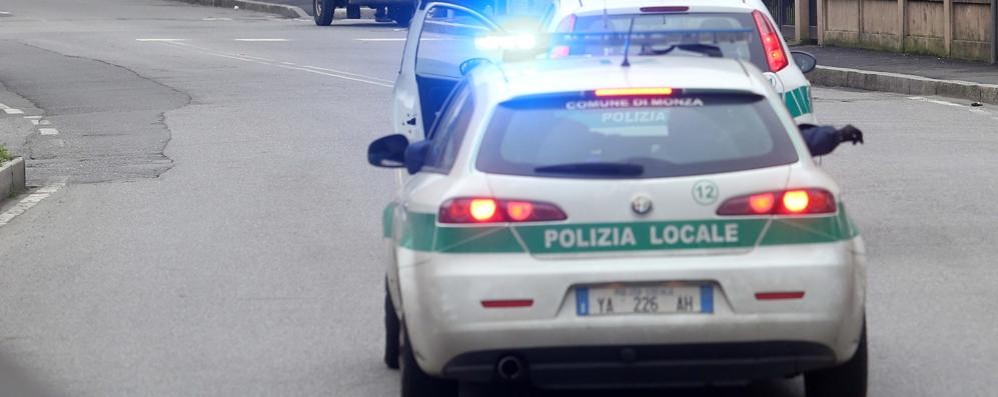 Mezzi della polizia locale di Monza