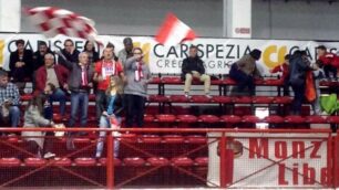 Monza, i tifosi monzesi al seguito dalla squadra (foto Hockey Monza/Stefano Servidio)