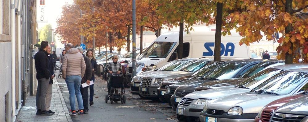 Seregno - I posti auto di corso Matteotti, riconvertiti da zona disco a pagamento