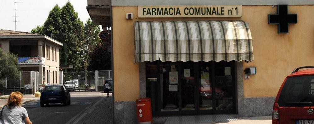 CESANO - La farmacia comunale di piazza Procaccini a Cesano Maderno. Un milione e mezzo il ricavo annuo