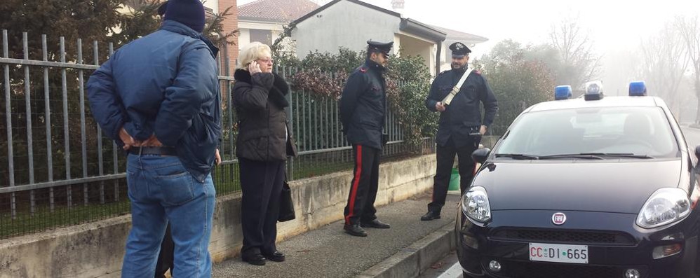 I carabinieri di Arcore intervenuti a Camparada