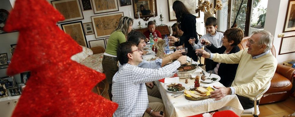 Cenoni e pranzi tra Natale e Capodanno: gli italiani sono tornati a spendere per la tavola
