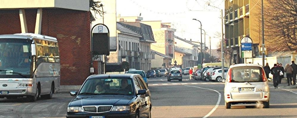 Lissone, zona 30 in via De Amicis