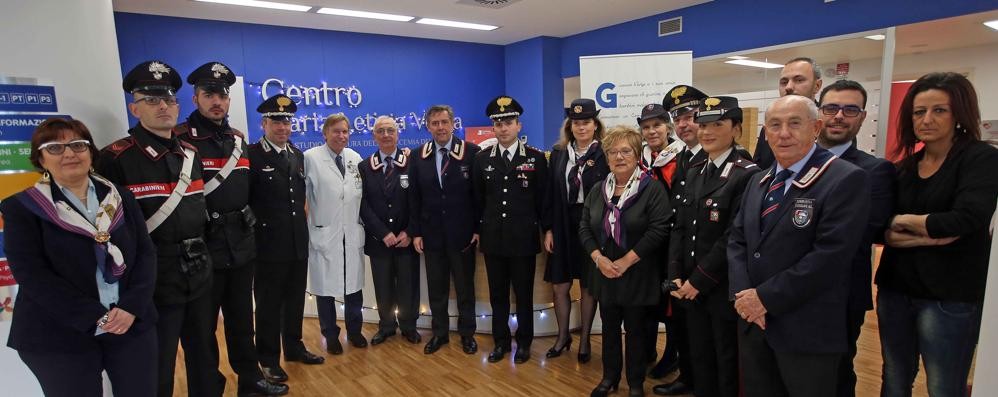Monza, la visita per natale di Carabinieri e ANC Monza Brianza alla Fondazione Maria Letizia Verga all’ospedale San Gerardo