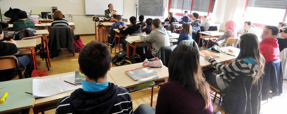 Ragazzi a scuola: niente messa di Natale all’Ecfop di Monza