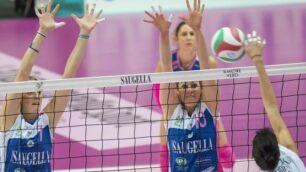 Devetag e Candi  determinanti anche  nella sesta vittoria casalinga  consecutiva del Saugella Team