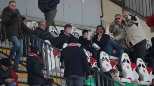 Calcio, tonfo del Monza al Brianteo (con contestazione)