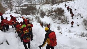 I soccorsi in quota per la donna di Carate Brianza (foto CNSAS)